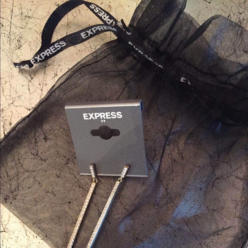 Express earrings - Picture 4 of 4